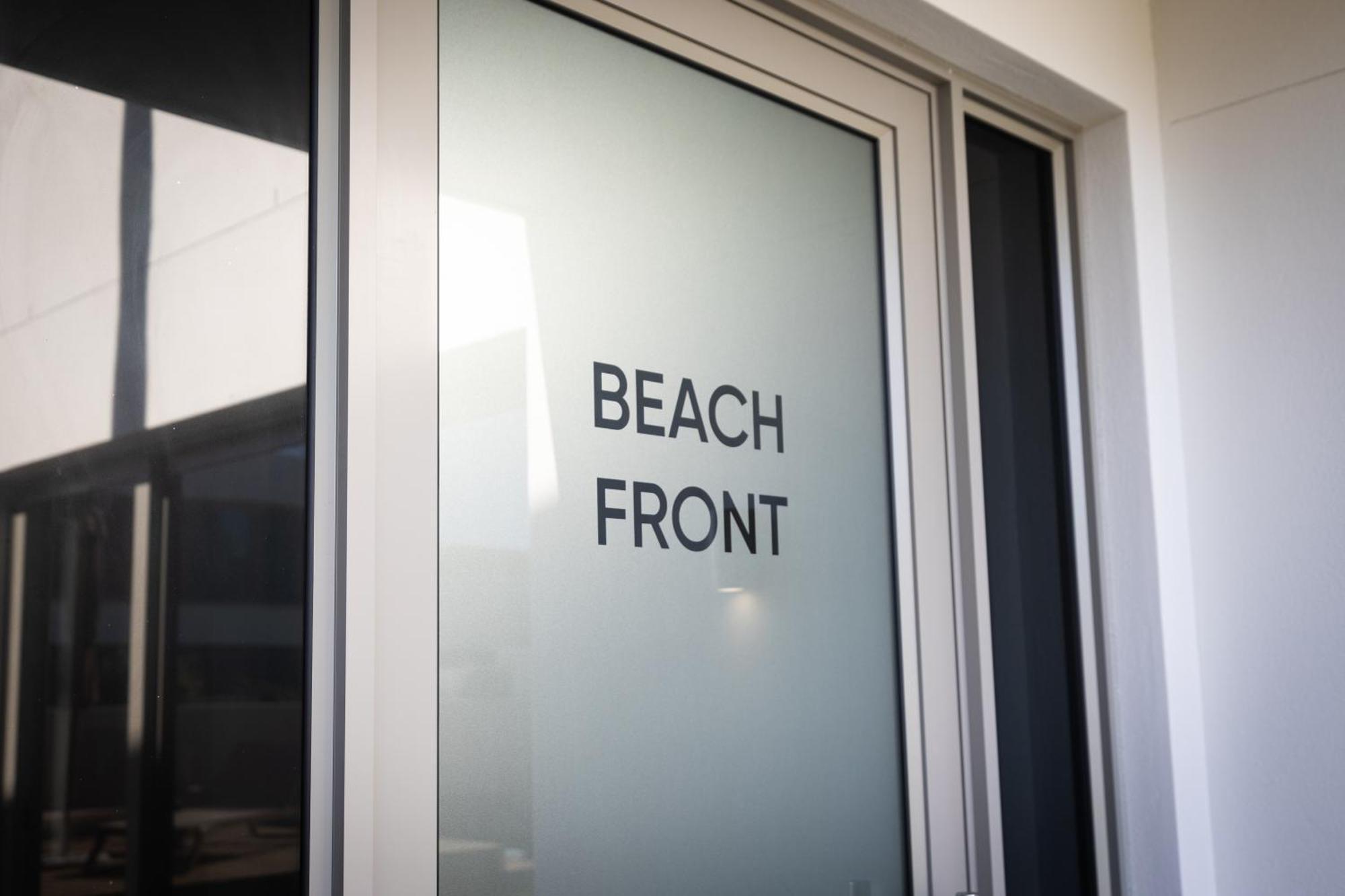 Ocean 9 - Sunset Beachfront Residency Kapstaden Eksteriør billede